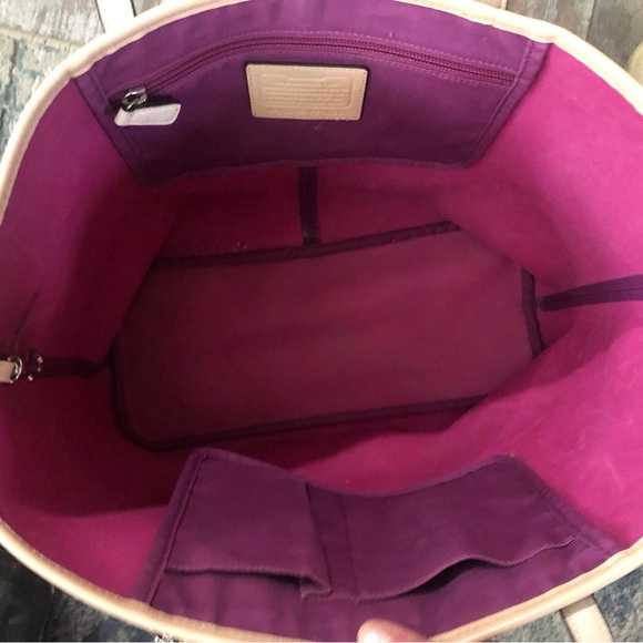 COACH park metro tote no sign of wear like new in purple . - Picture 4 of 5